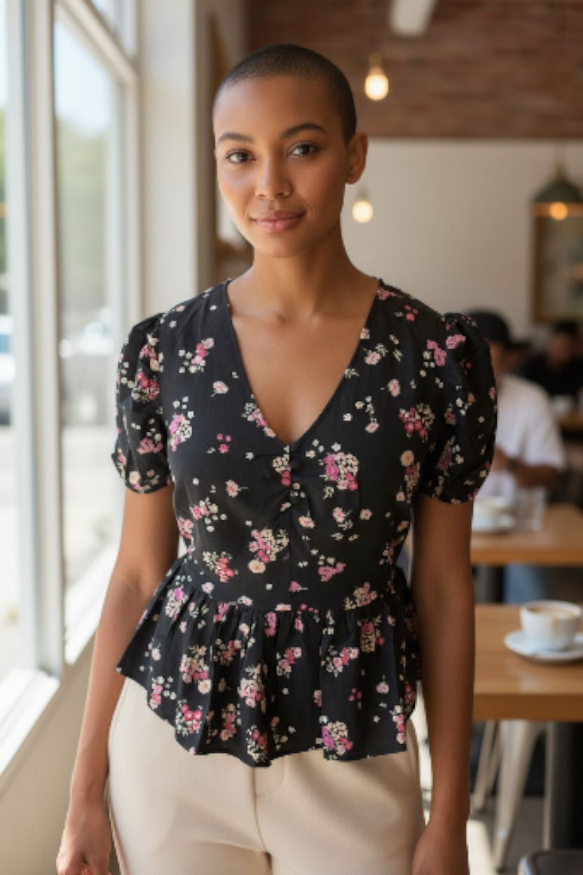 Ladies Plus SIZE 20 Blouse Black Floral Short Ruiched Sleeve - 48" BUST